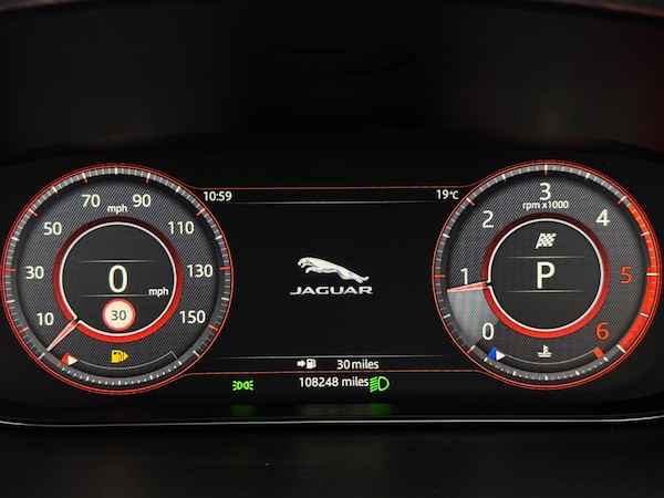 Used Jaguar E-Pace 2020 for sale - 75588524: Photo 14