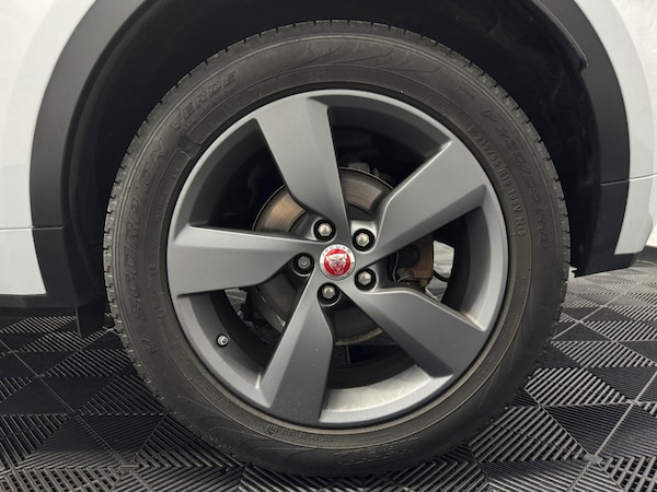 Used Jaguar E-Pace 2020 for sale - 75588524: Photo 32