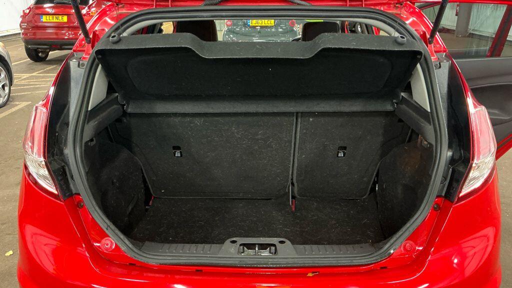 Used Ford Fiesta 2013 for sale - 76381010: Photo 11