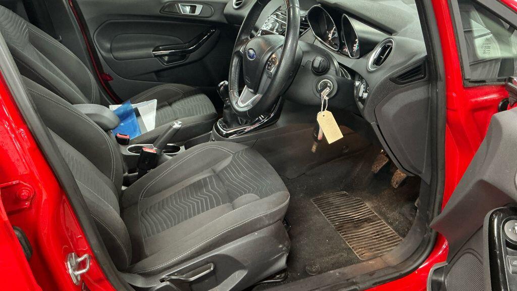 Used Ford Fiesta 2013 for sale - 76381010: Photo 3
