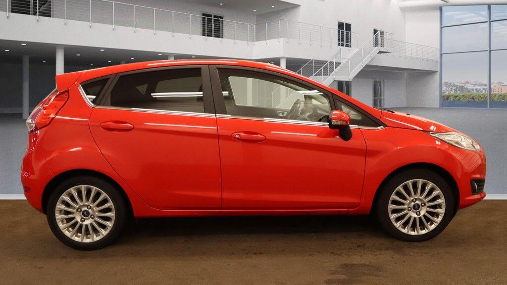 Used Ford Fiesta 2013 for sale - 76381010: Photo 9