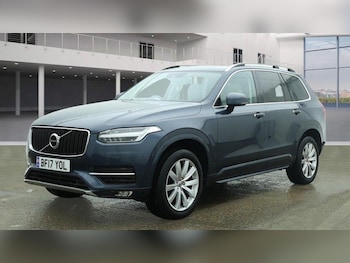 2017 (17) - 2.0 D5 PowerPulse Momentum Pro 5dr AWD Geartronic