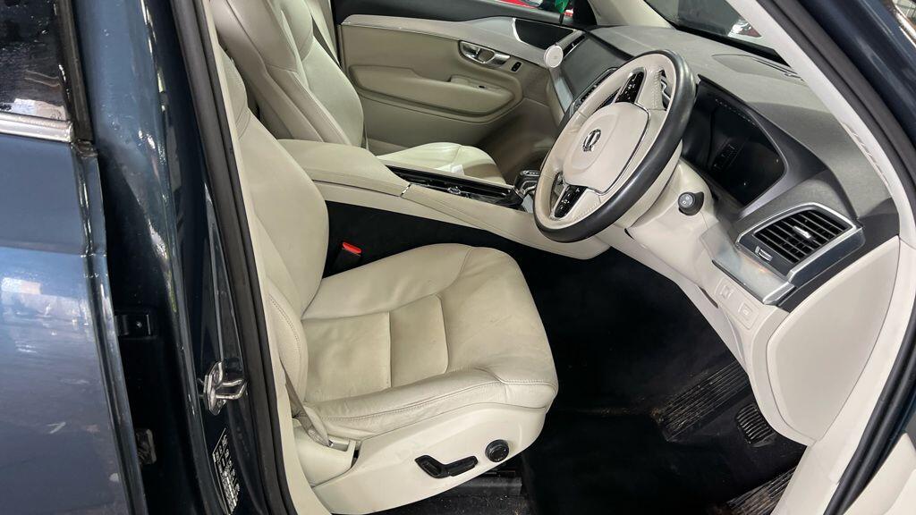 Used Volvo XC90 2017 for sale - 77376675: Photo 2