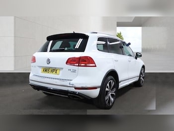 Used Volkswagen Touareg 2015 for sale - 78203814: Photo
