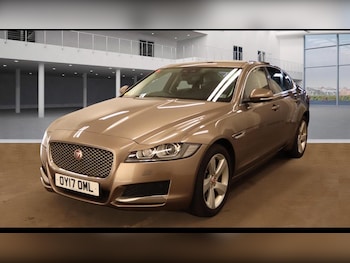 Used Jaguar XF 2017 for sale - 75978556: Photo