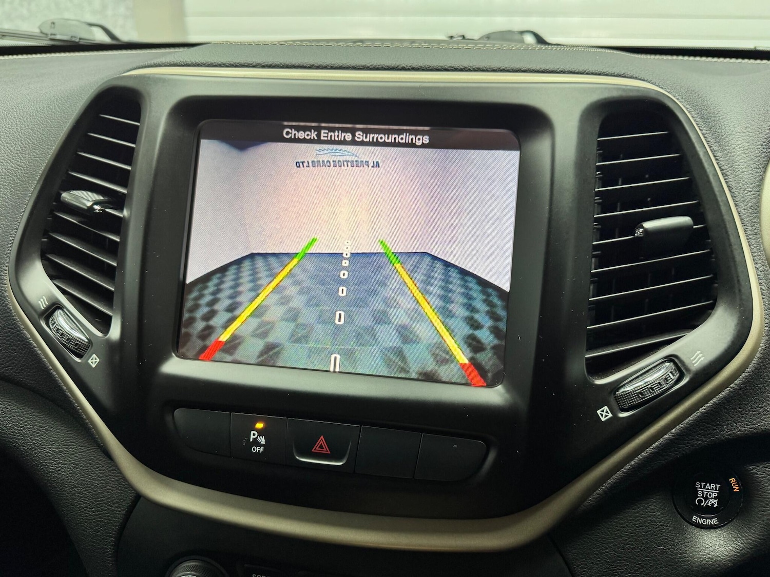 Used Jeep Cherokee 2015 for sale - 76512505: Photo 24