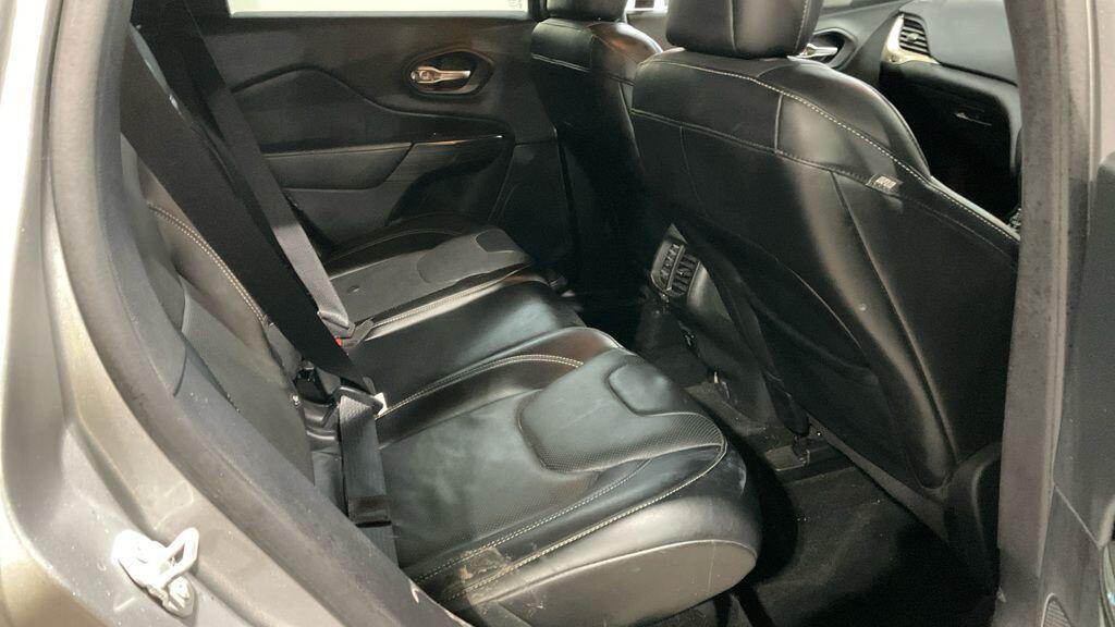 Used Jeep Cherokee 2015 for sale - 76512505: Photo 3