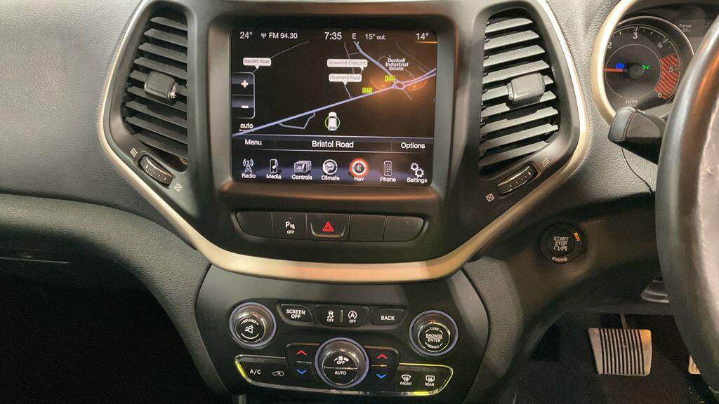 Used Jeep Cherokee 2015 for sale - 76512505: Photo 4