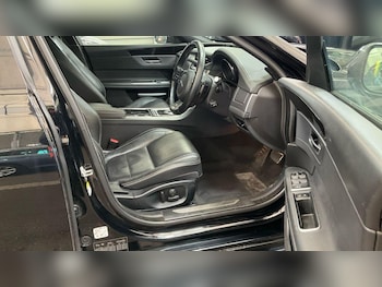 Used Jaguar XF 2016 for sale - 77575039: Photo