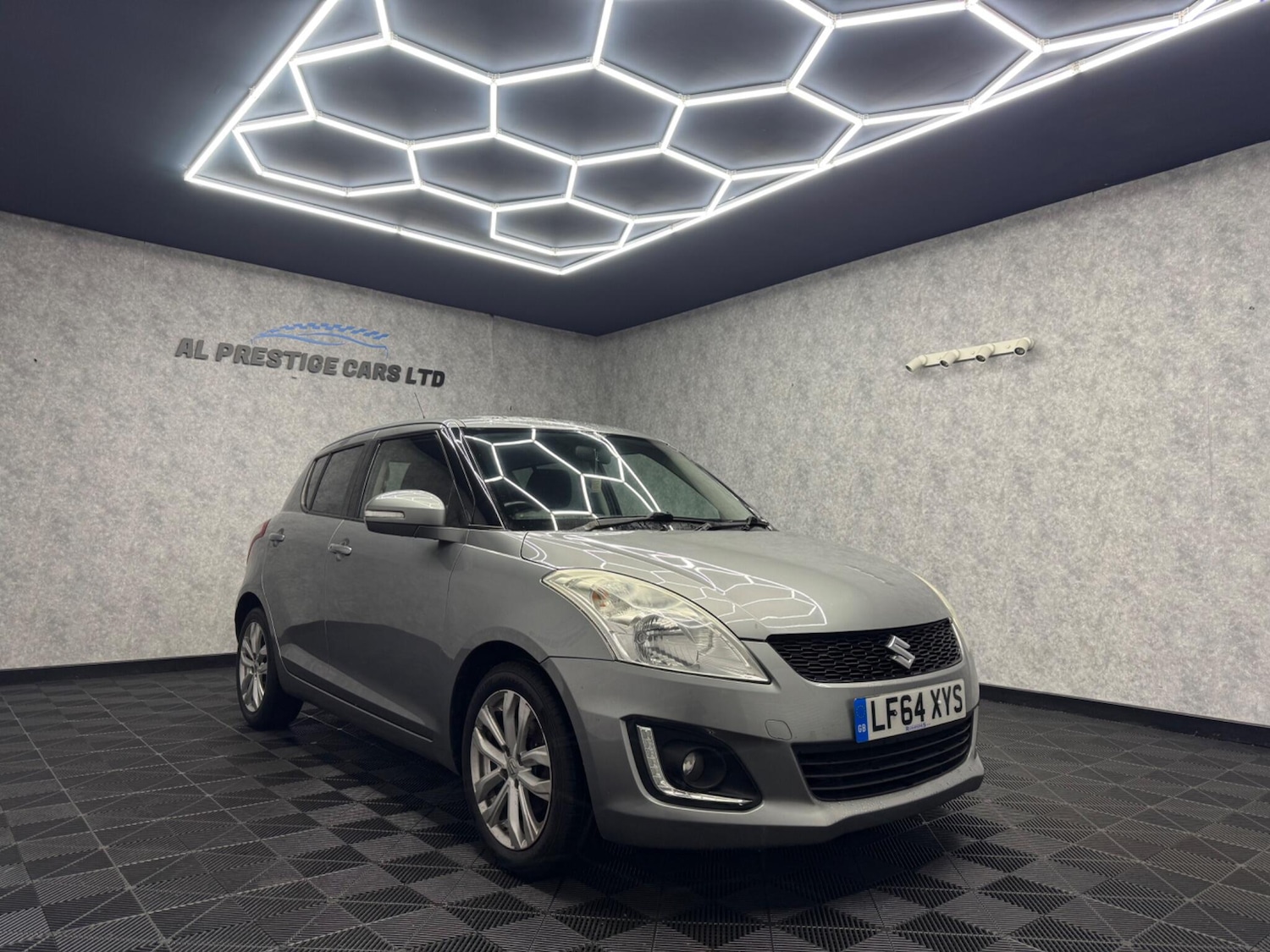 Used Suzuki Swift 2014 for sale - 76059479: Photo 21