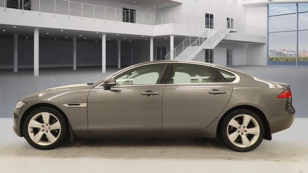 Used Jaguar XF 2018 for sale - 78058894: Photo 9