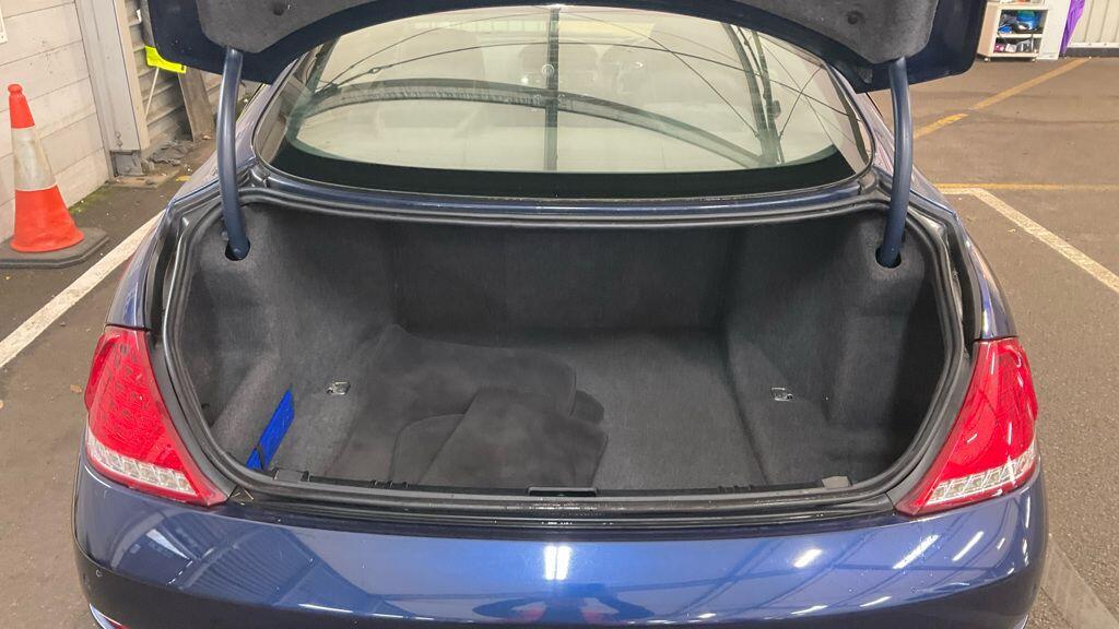 Used BMW 6 Series 2010 for sale - 76608043: Photo 12