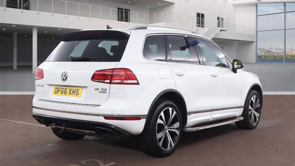 Used Volkswagen Touareg 2016 for sale - 77645918: Photo 4