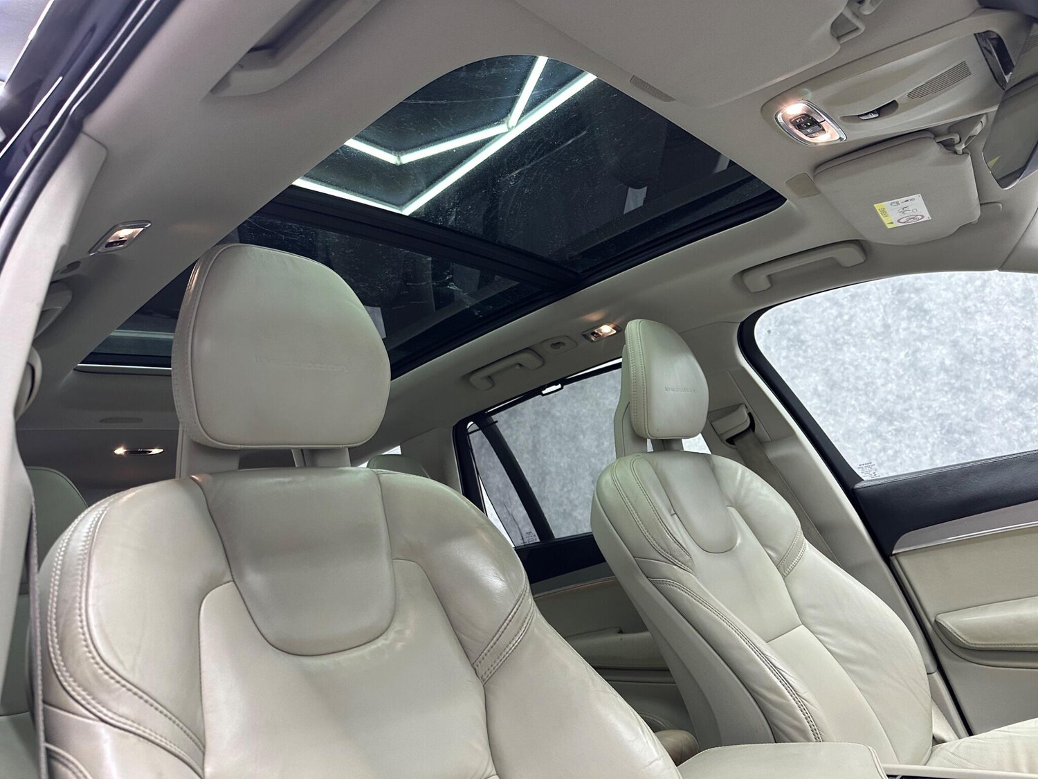 Used Volvo XC90 2015 for sale - 78058272: Photo 13