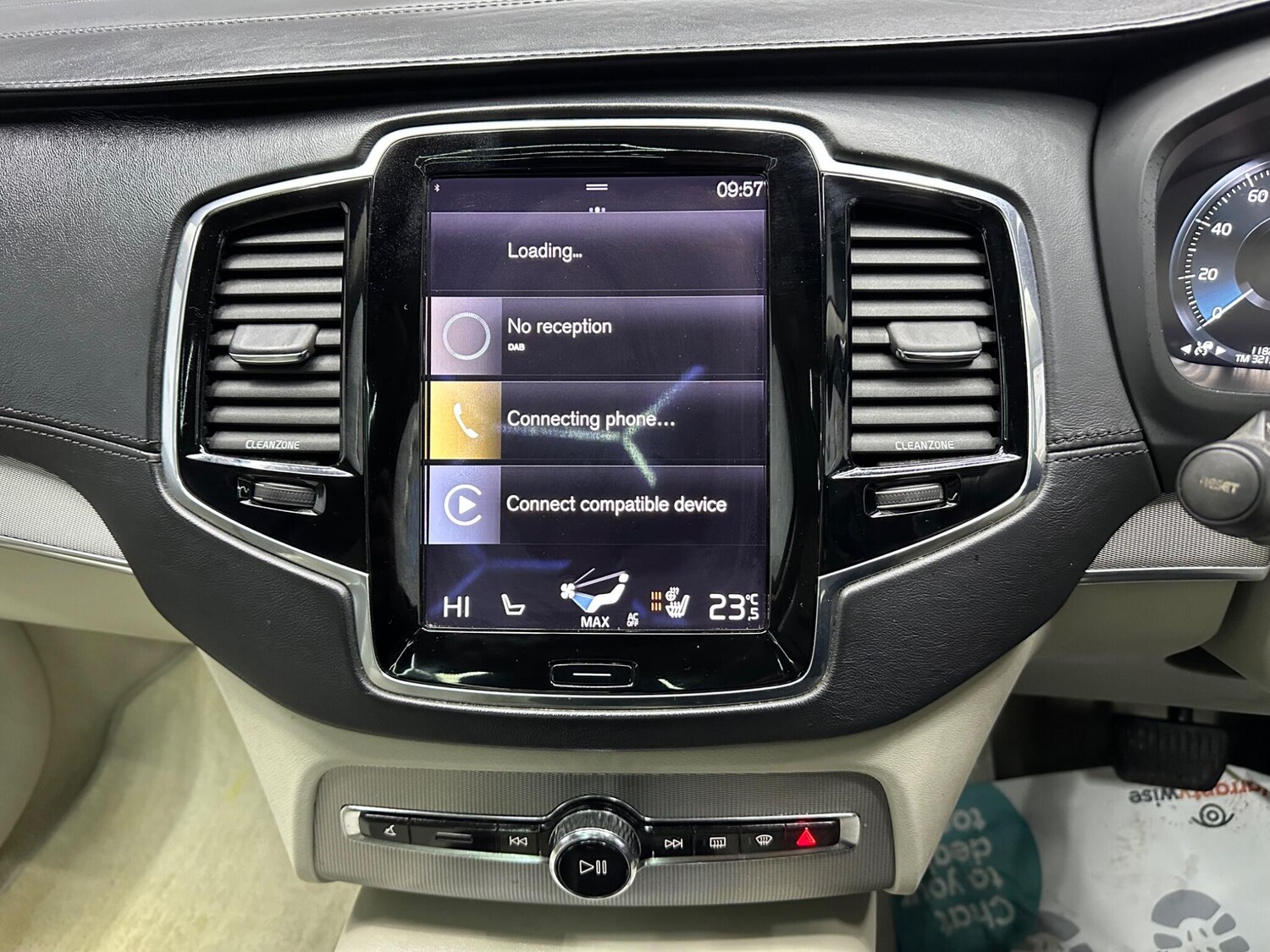 Used Volvo XC90 2015 for sale - 78058272: Photo 18