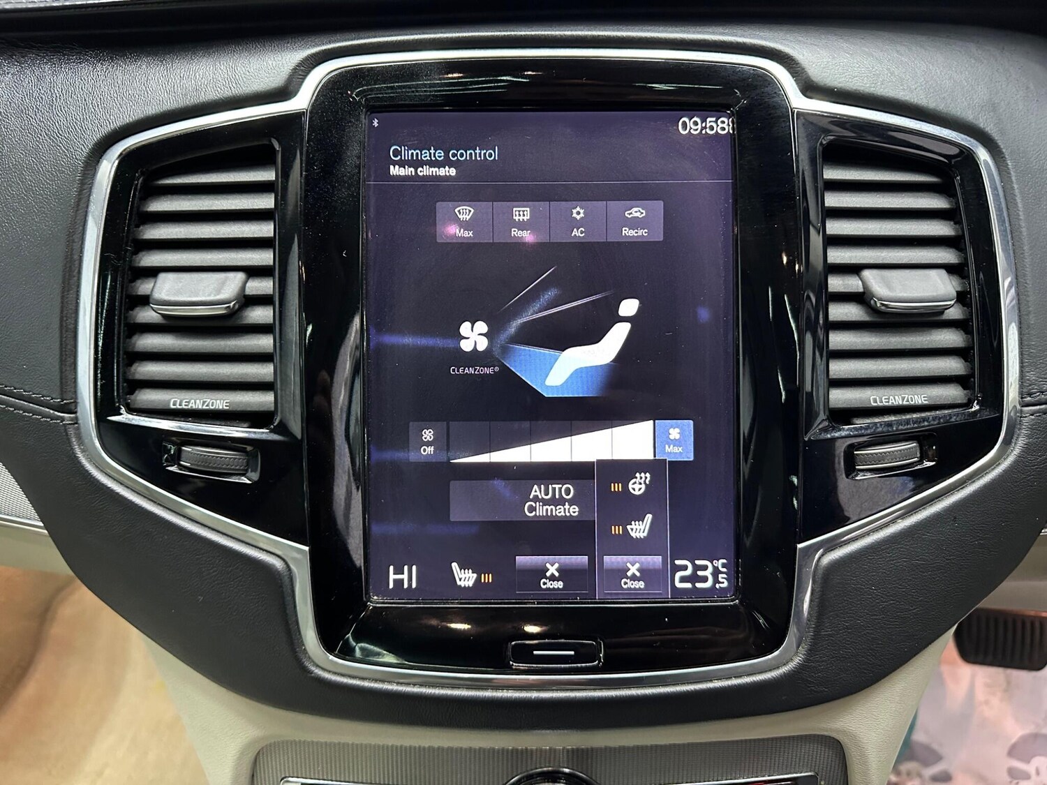 Used Volvo XC90 2015 for sale - 78058272: Photo 19