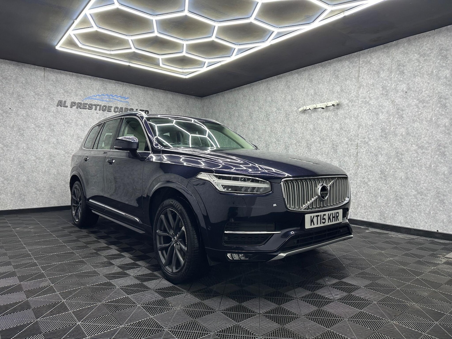 Used Volvo XC90 2015 for sale - 78058272: Photo 6