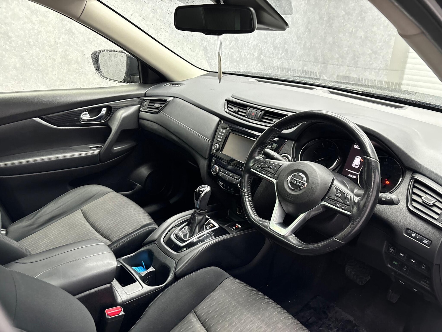 Used Nissan X-Trail for sale - 78057654: Photo 2