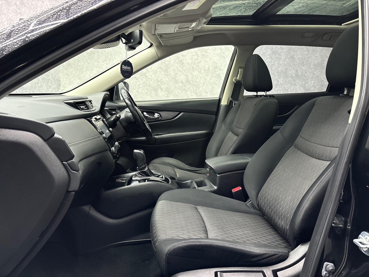 Used Nissan X-Trail for sale - 78057654: Photo 3