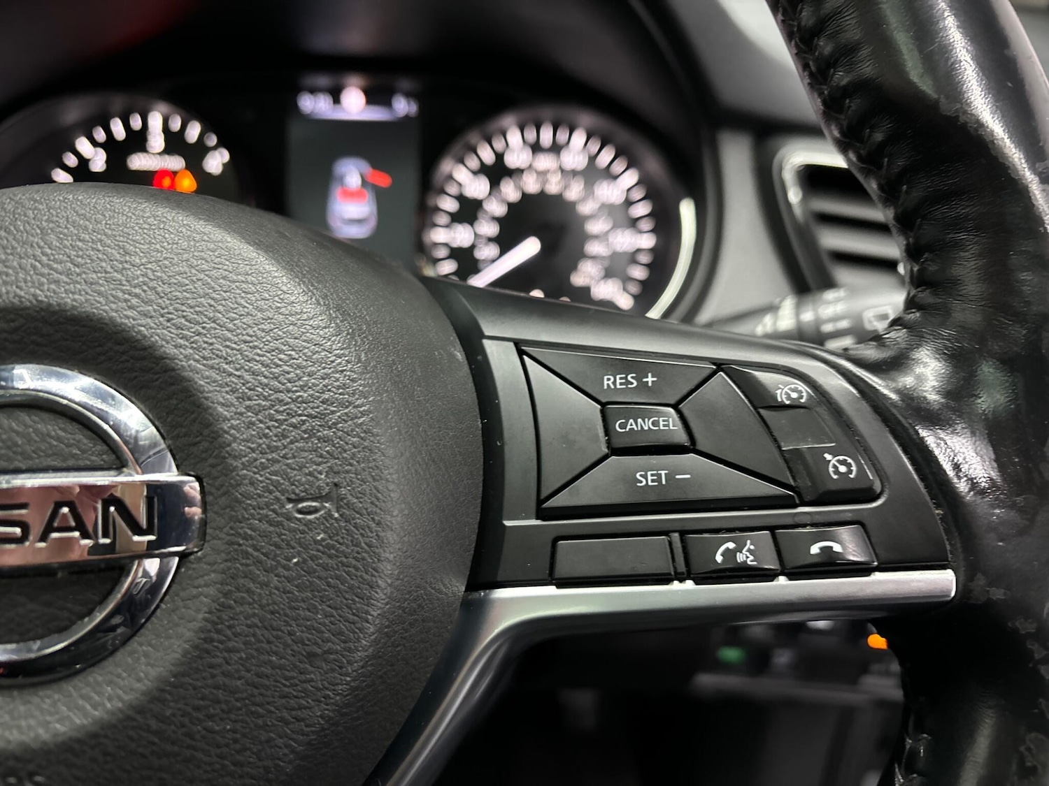 Used Nissan X-Trail for sale - 78057654: Photo 9