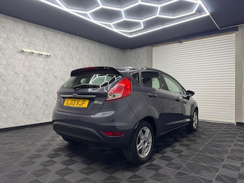 Used Ford Fiesta 2013 for sale - 74680331: Photo