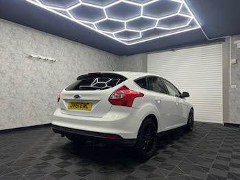 Used Ford Focus 2011 for sale - 75154446: Photo