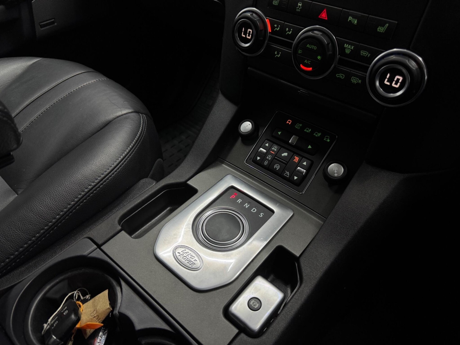 Used Land Rover Discovery 2016 for sale - 76457791: Photo 13