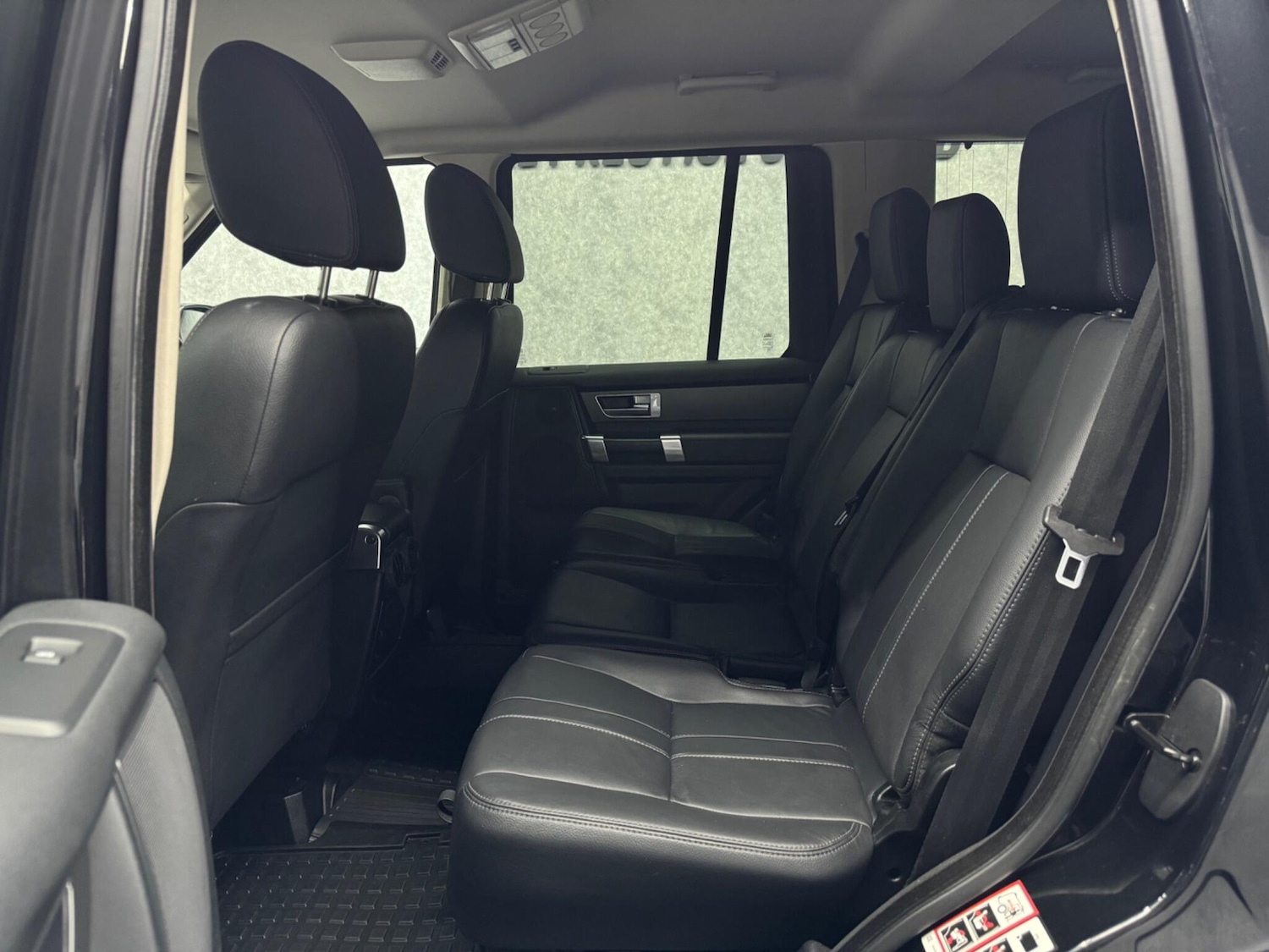 Used Land Rover Discovery 2016 for sale - 76457791: Photo 16