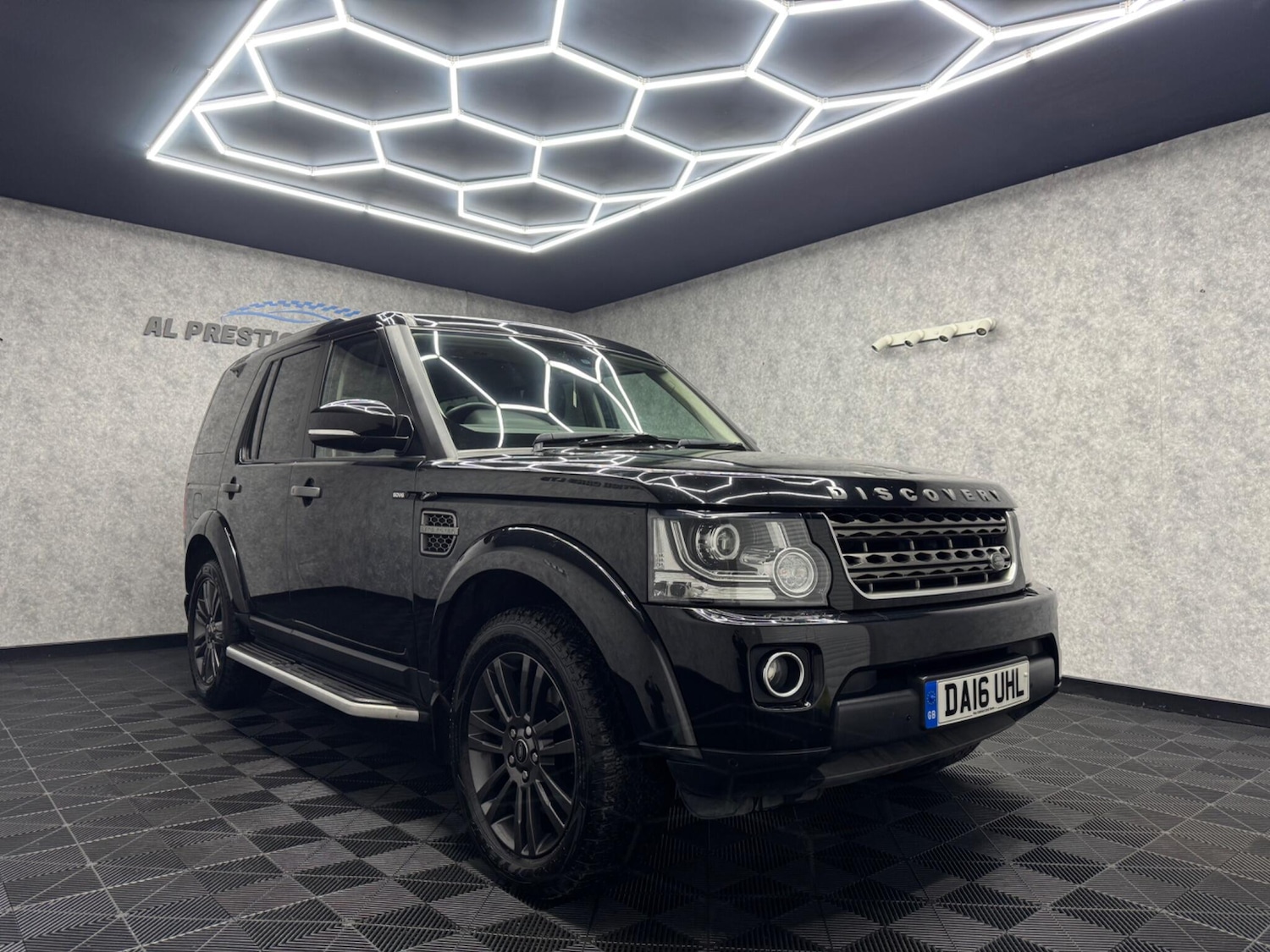 Used Land Rover Discovery 2016 for sale - 76457791: Photo 26