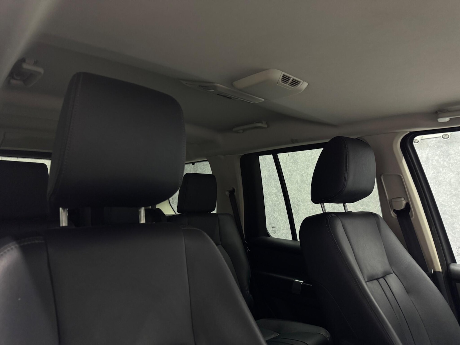 Used Land Rover Discovery 2016 for sale - 76457791: Photo 5