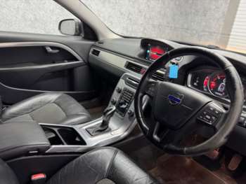 Used Volvo V70 2017 for sale - 74989646: Photo