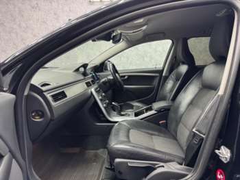 Used Volvo V70 2017 for sale - 74989646: Photo