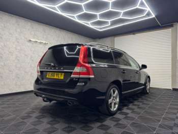 Used Volvo V70 2017 for sale - 74989646: Photo