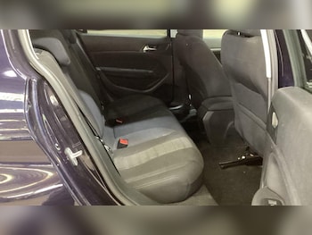 Used Peugeot 308 2016 for sale - 78301050: Photo