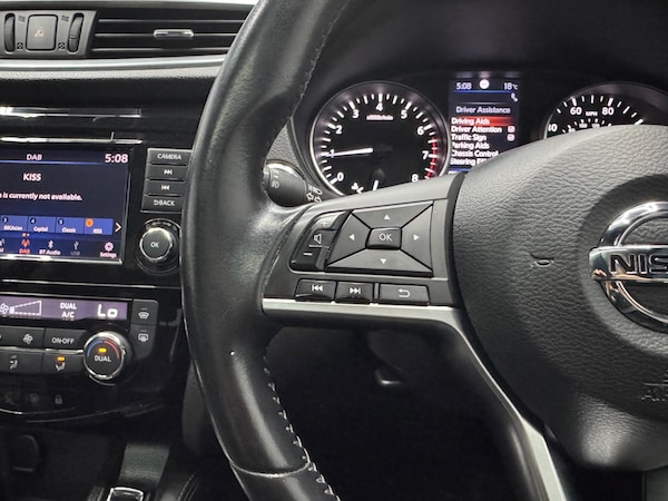 Used Nissan Qashqai 2018 for sale - 74498980: Photo 5