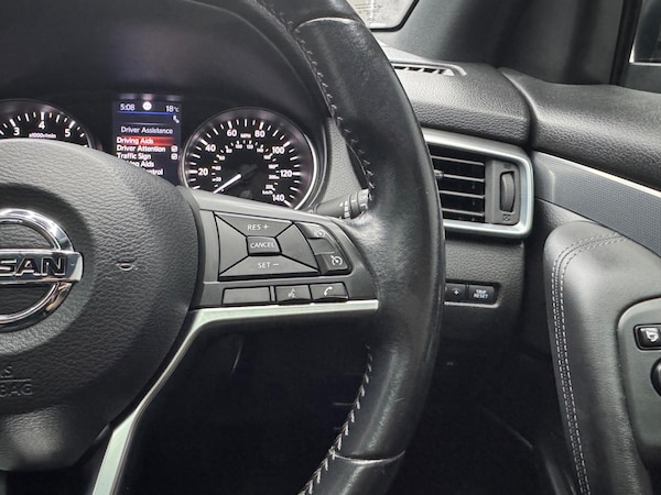 Used Nissan Qashqai 2018 for sale - 74498980: Photo 6
