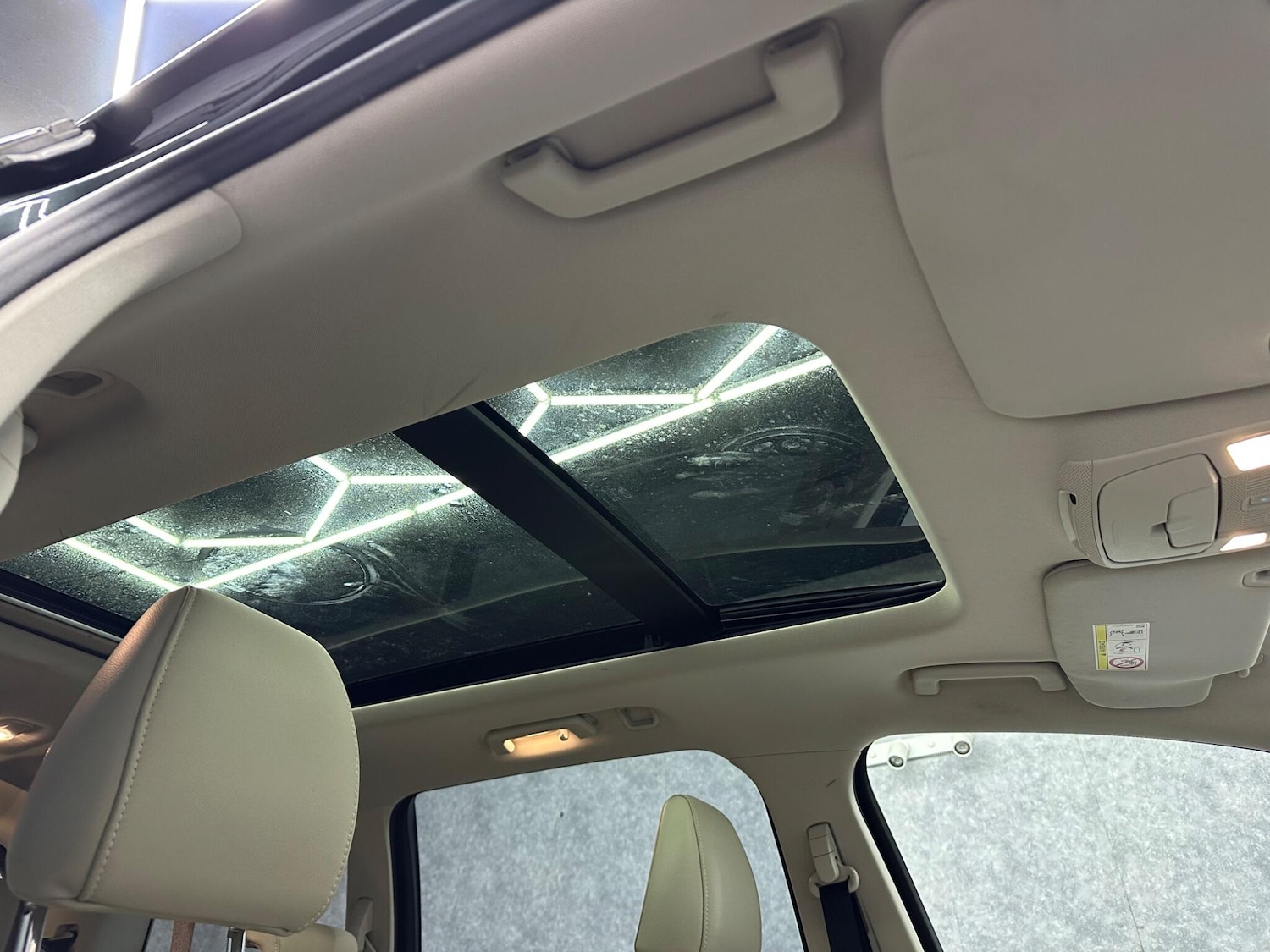 Used Ford Galaxy 2017 for sale - 77400726: Photo 27