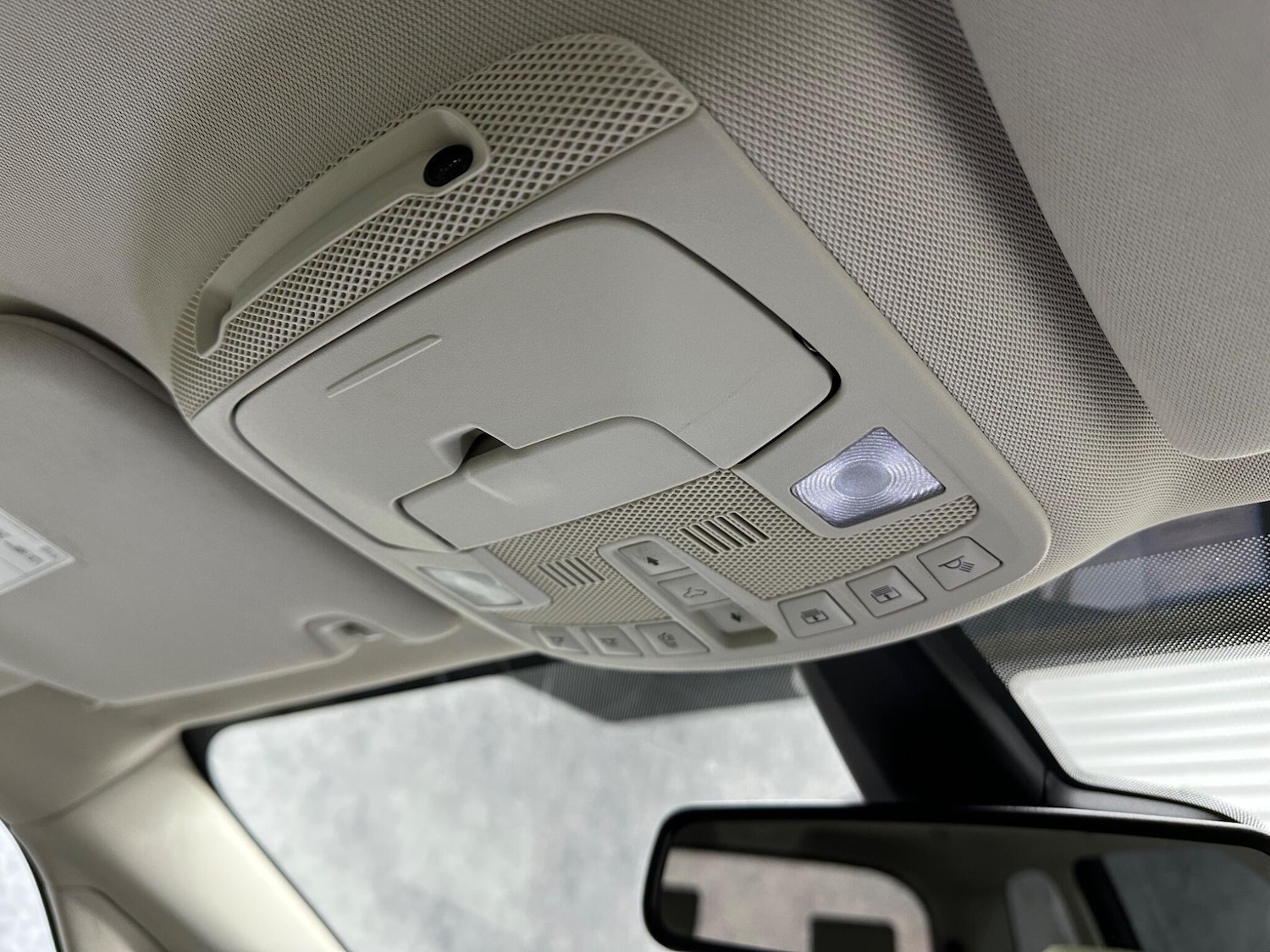 Used Ford Galaxy 2017 for sale - 77400726: Photo 30