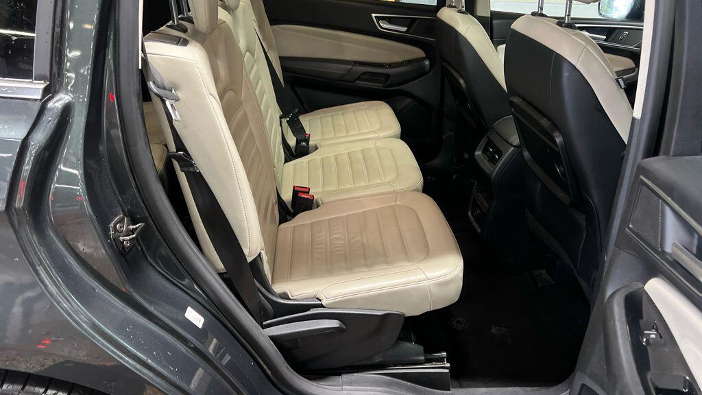 Used Ford Galaxy 2017 for sale - 77400726: Photo 4