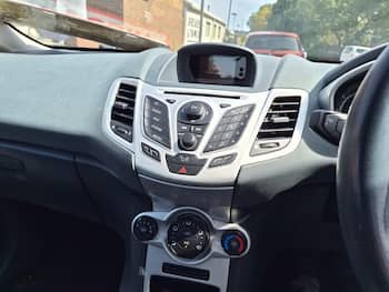 Used Ford Fiesta 2010 for sale - 79664378: Photo