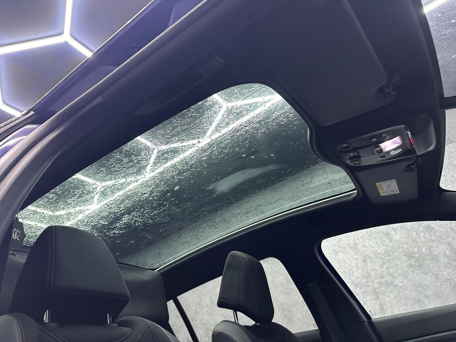 Used Peugeot 308 2017 for sale - 78058255: Photo 16