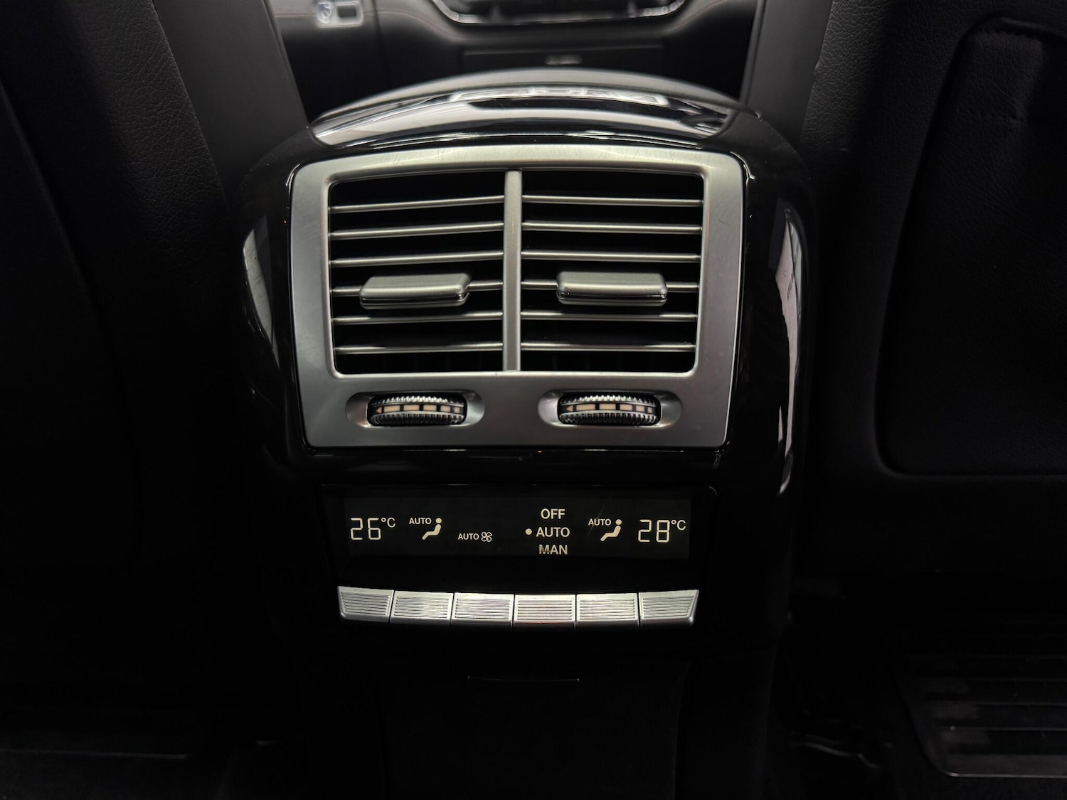 Used Mercedes-Benz S Class 2011 for sale - 76485630: Photo 16