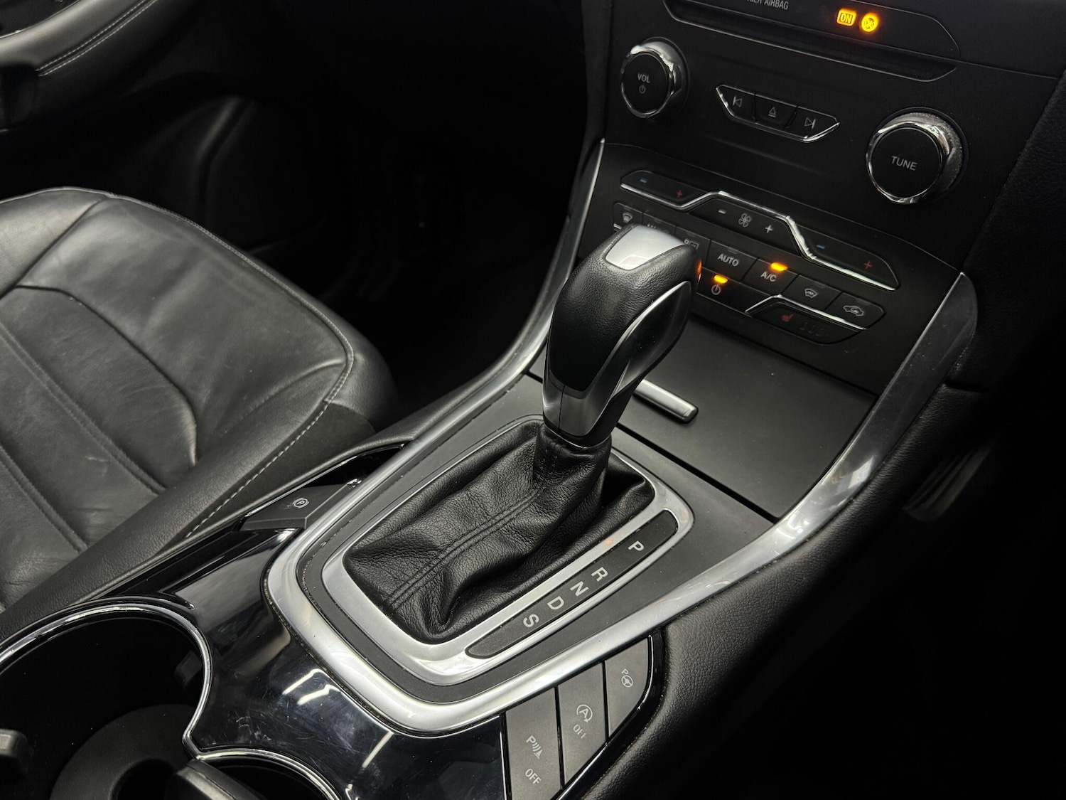 Used Ford Galaxy 2017 for sale - 76607397: Photo 20