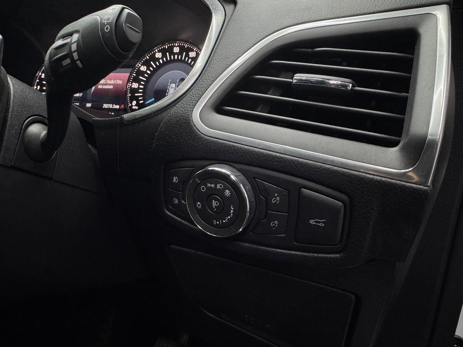 Used Ford Galaxy 2017 for sale - 76607397: Photo 26