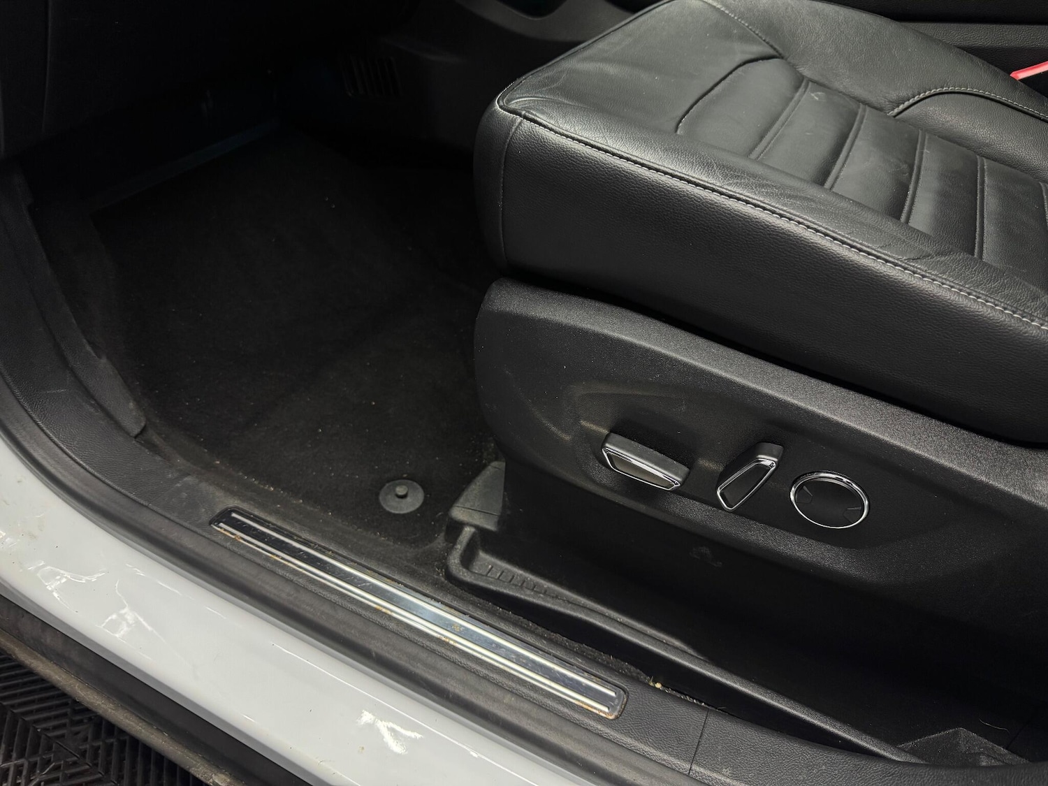 Used Ford Galaxy 2017 for sale - 76607397: Photo 27