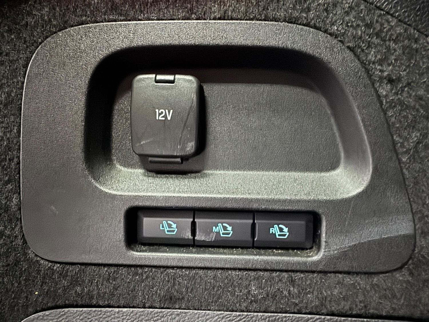 Used Ford Galaxy 2017 for sale - 76607397: Photo 28