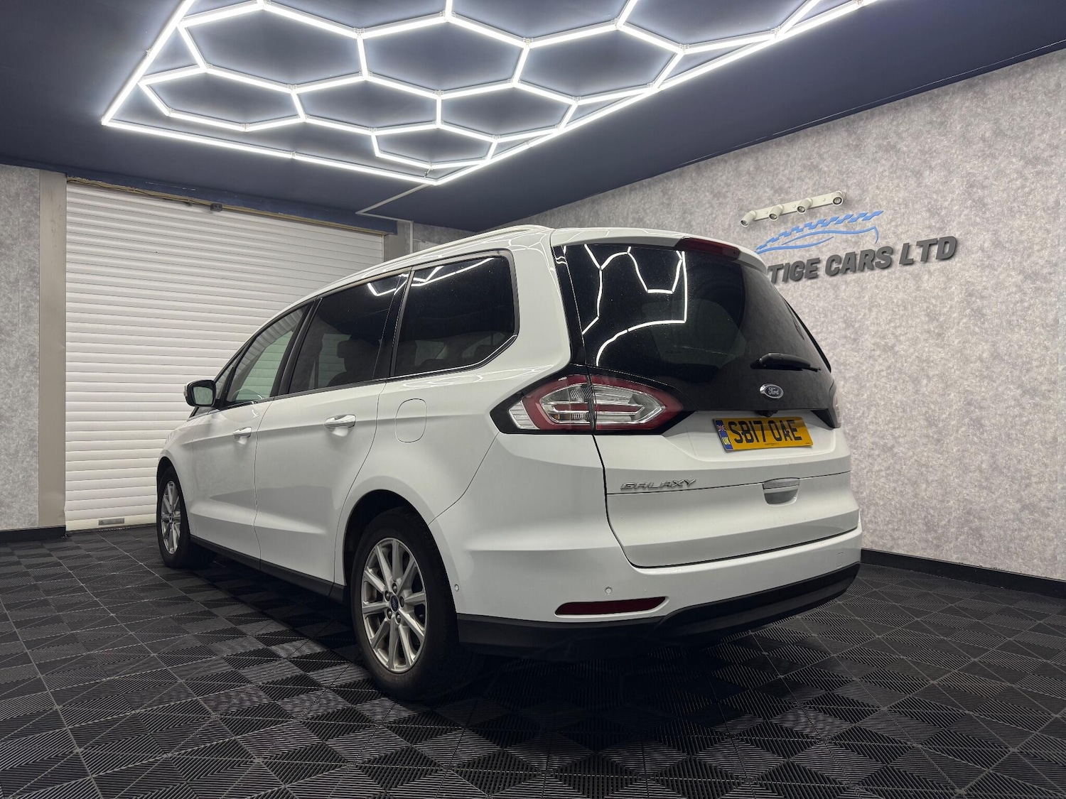 Used Ford Galaxy 2017 for sale - 76607397: Photo 30