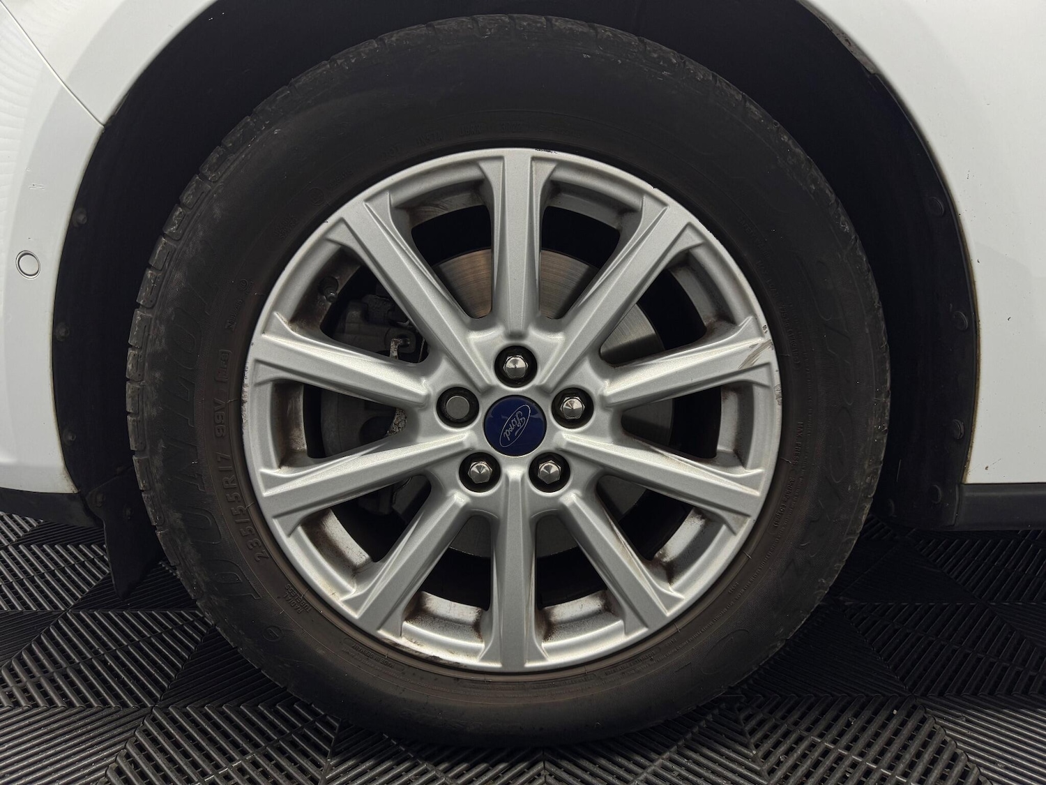 Used Ford Galaxy 2017 for sale - 76607397: Photo 32