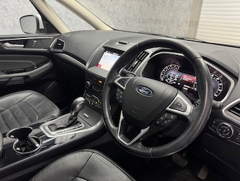 Used Ford Galaxy 2017 for sale - 76607397: Photo