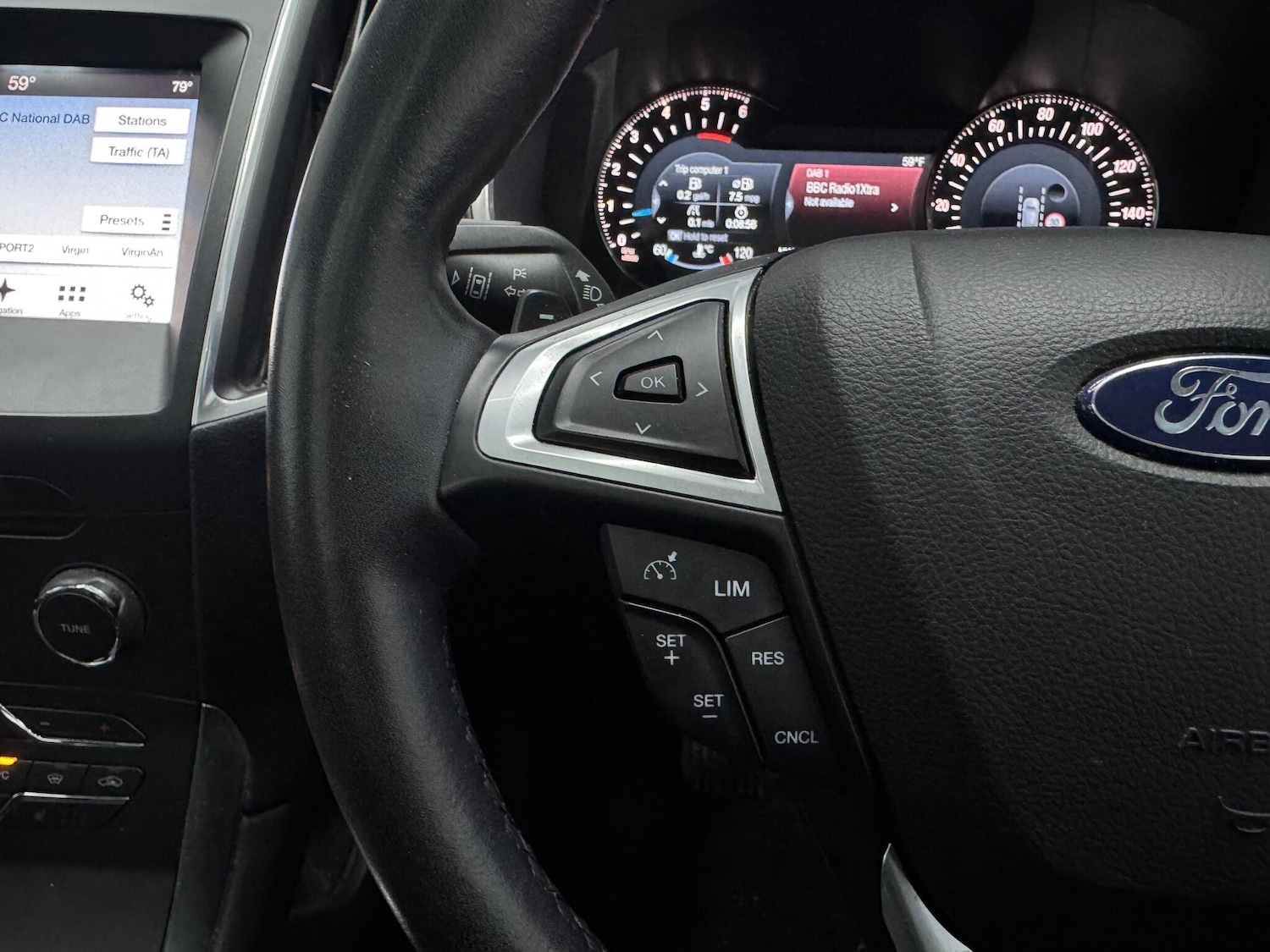 Used Ford Galaxy 2017 for sale - 76607397: Photo 9